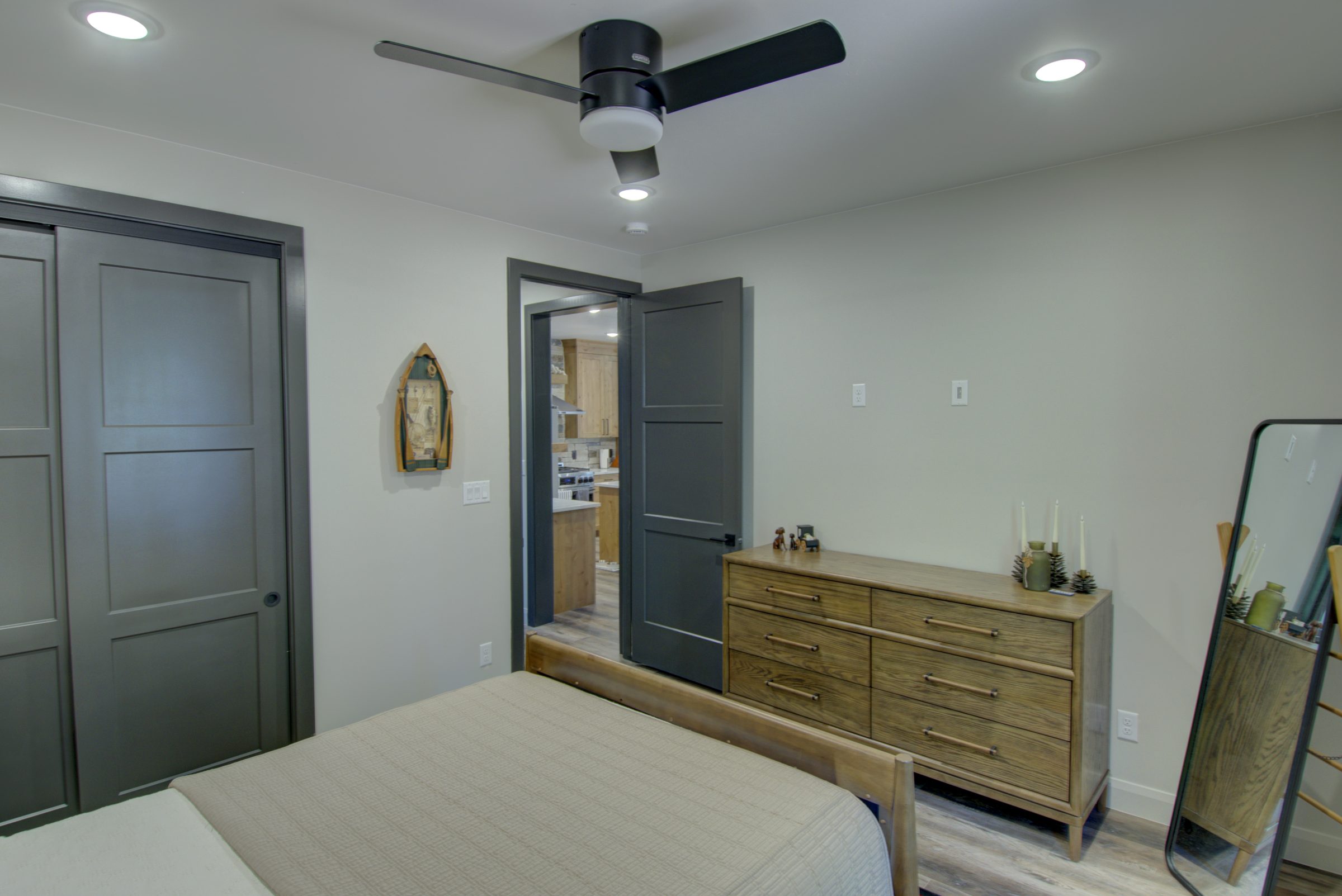 The Plumlee — bedroom ii thumbnail